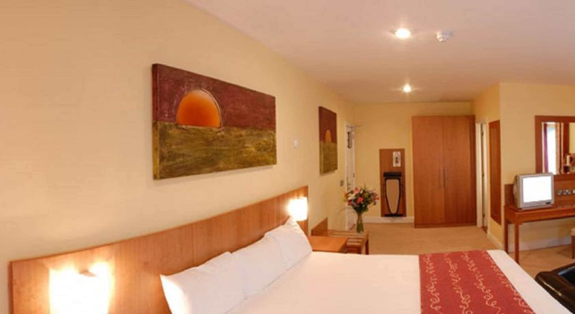 Central Hotel Tullamore Exterior photo